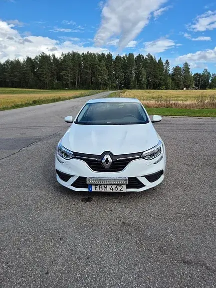 Renault Megane Iv 2018 photo 2