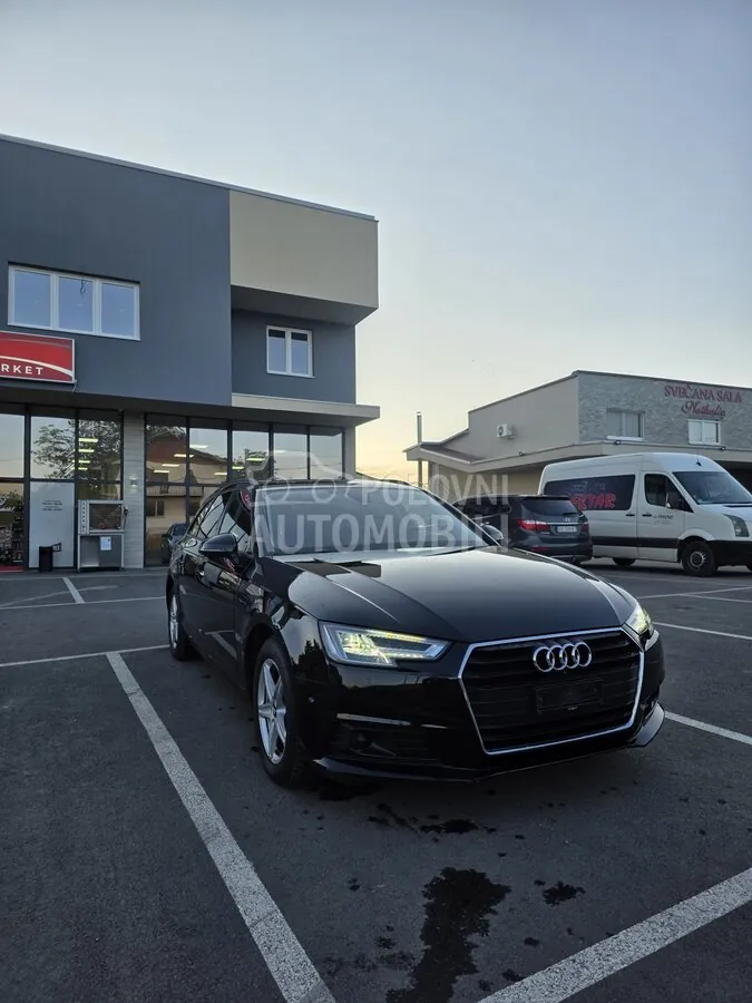 Audi A4 2019 photo 3