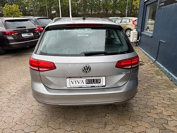 Volkswagen Passat 2016 photo 4