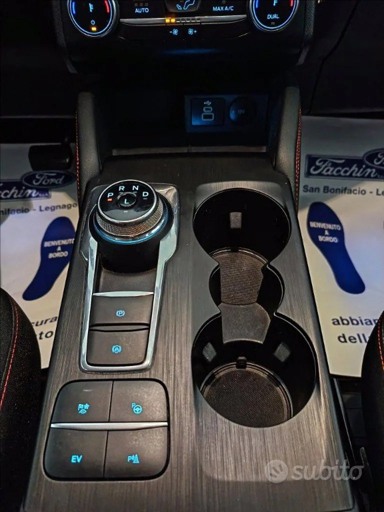 Ford Kuga 2024 photo 4