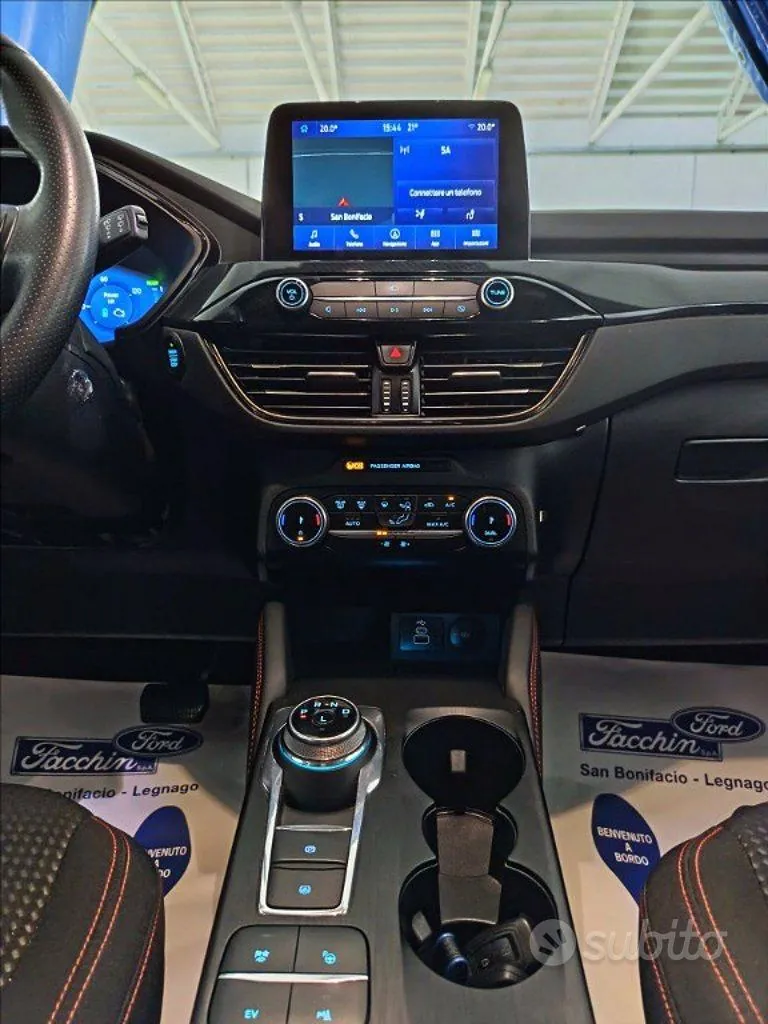 Ford Kuga 2024 photo 3