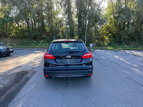 Ford Focus 2015 photo 5