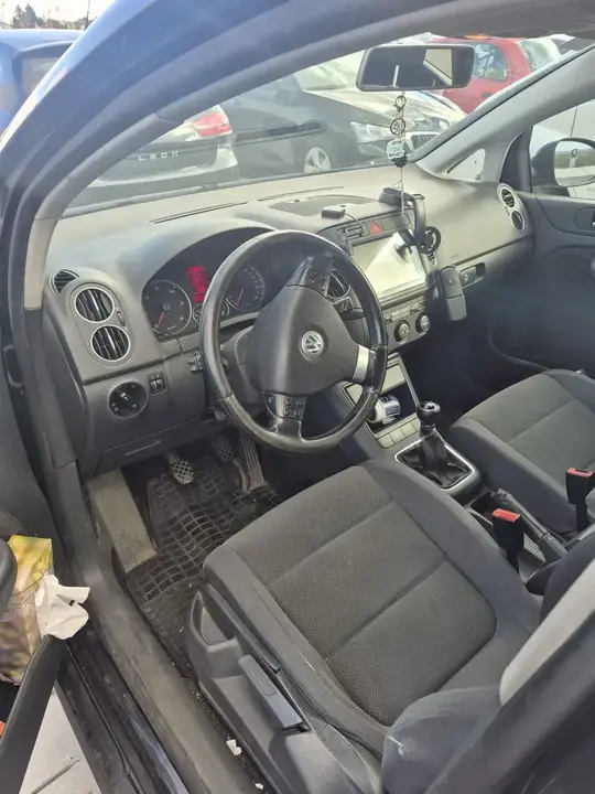 Volkswagen Golf 2008 photo 2