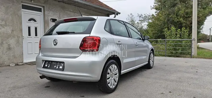 Volkswagen Polo 2009 photo 5