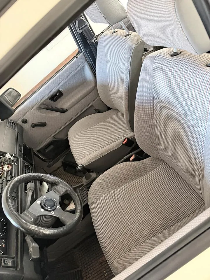 Volkswagen Golf 2