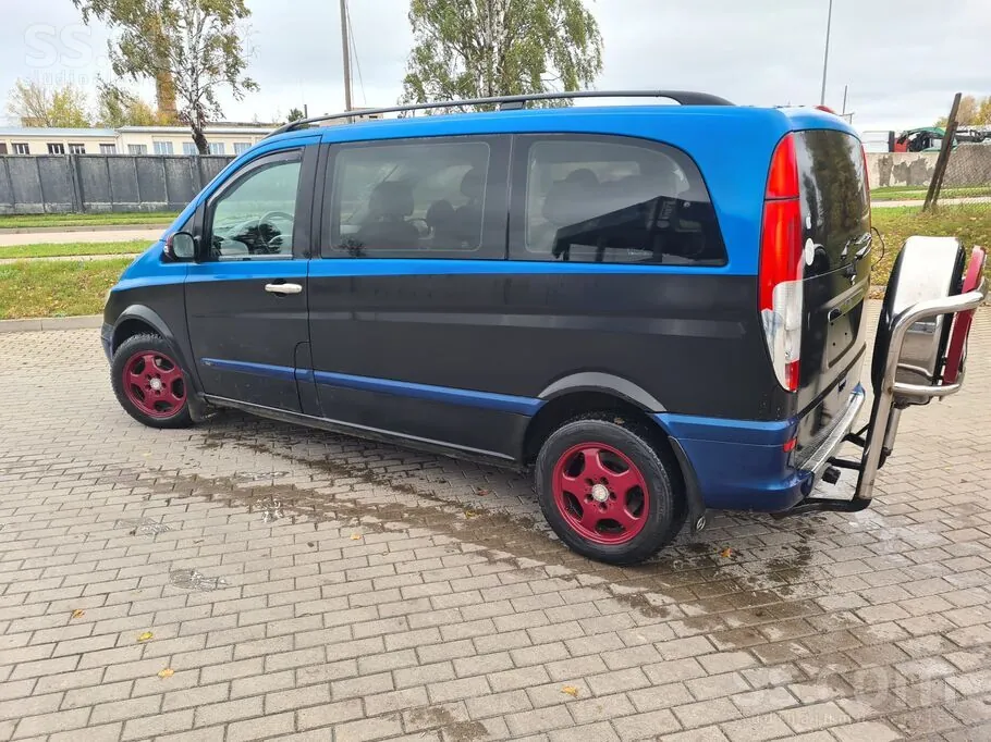 Mercedes-Benz Viano 2004 photo 2
