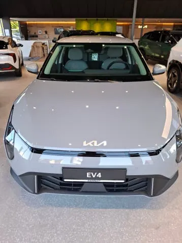 Kia Ev4