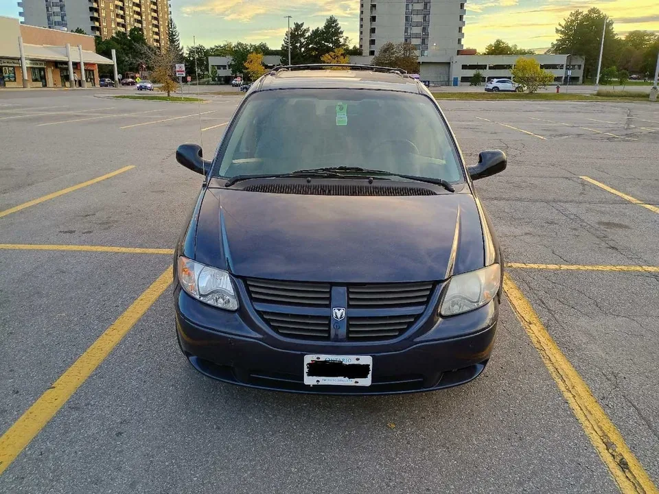 Dodge Caravan