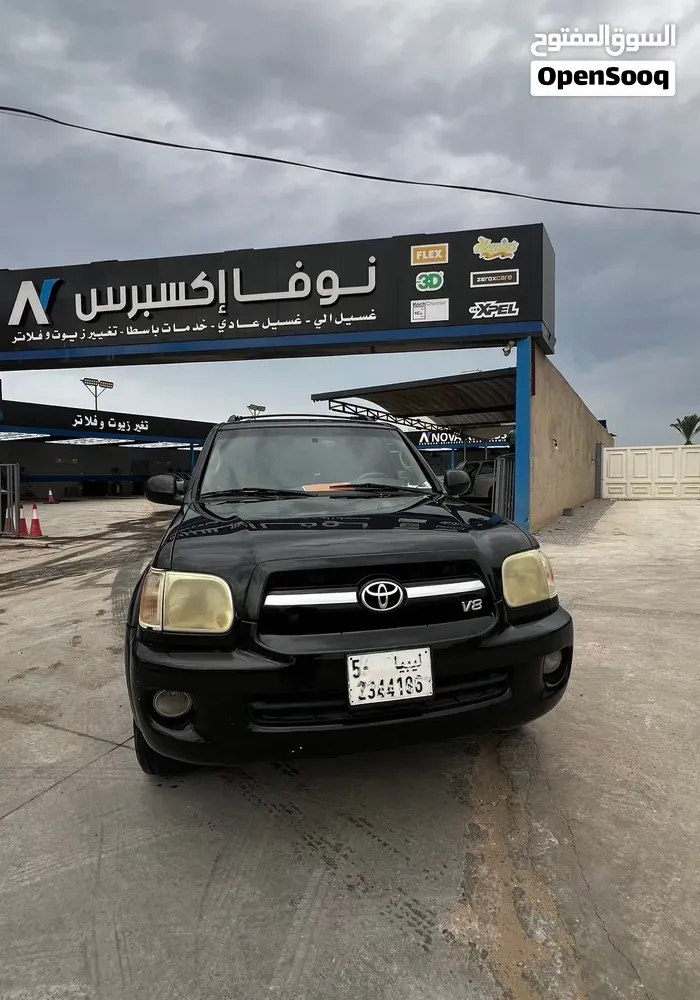 Toyota Sequoia