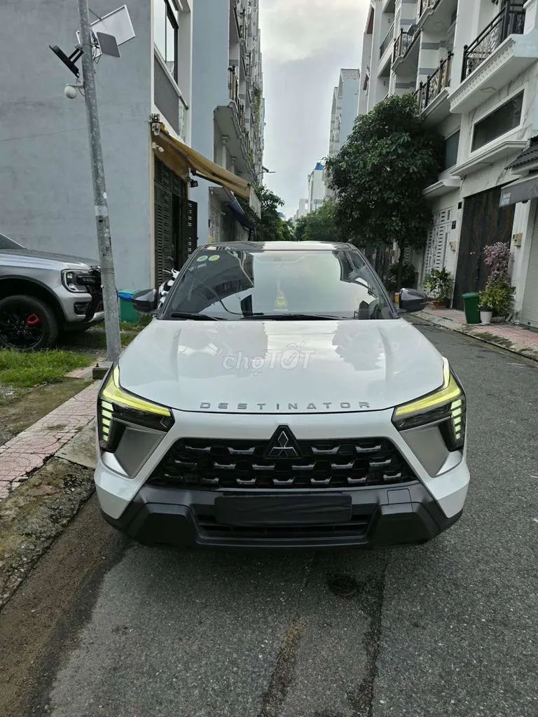 Mitsubishi Xforce