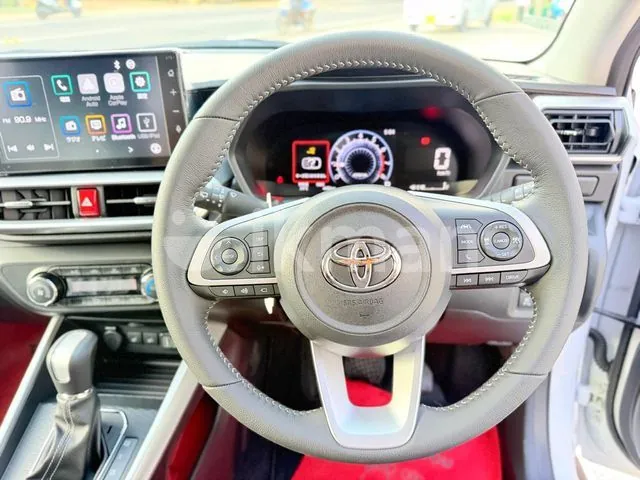 Toyota Raize photo 5