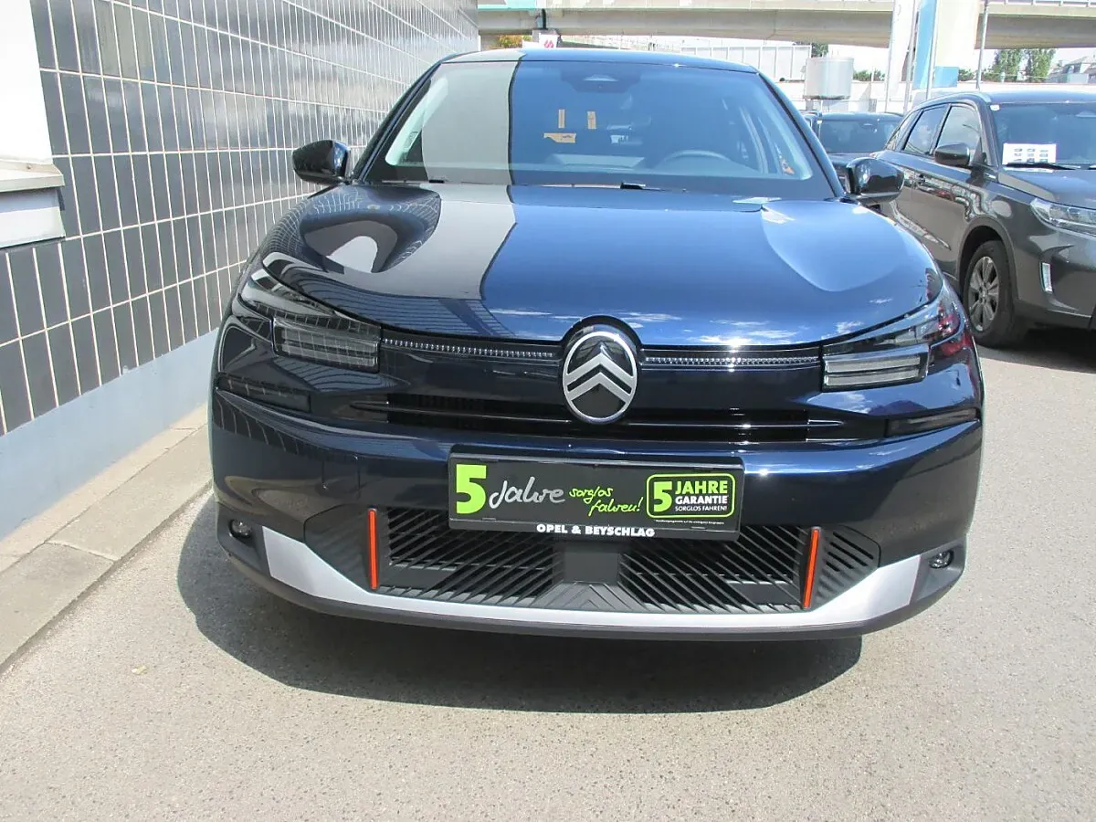 Citroen C4 2025 photo 3