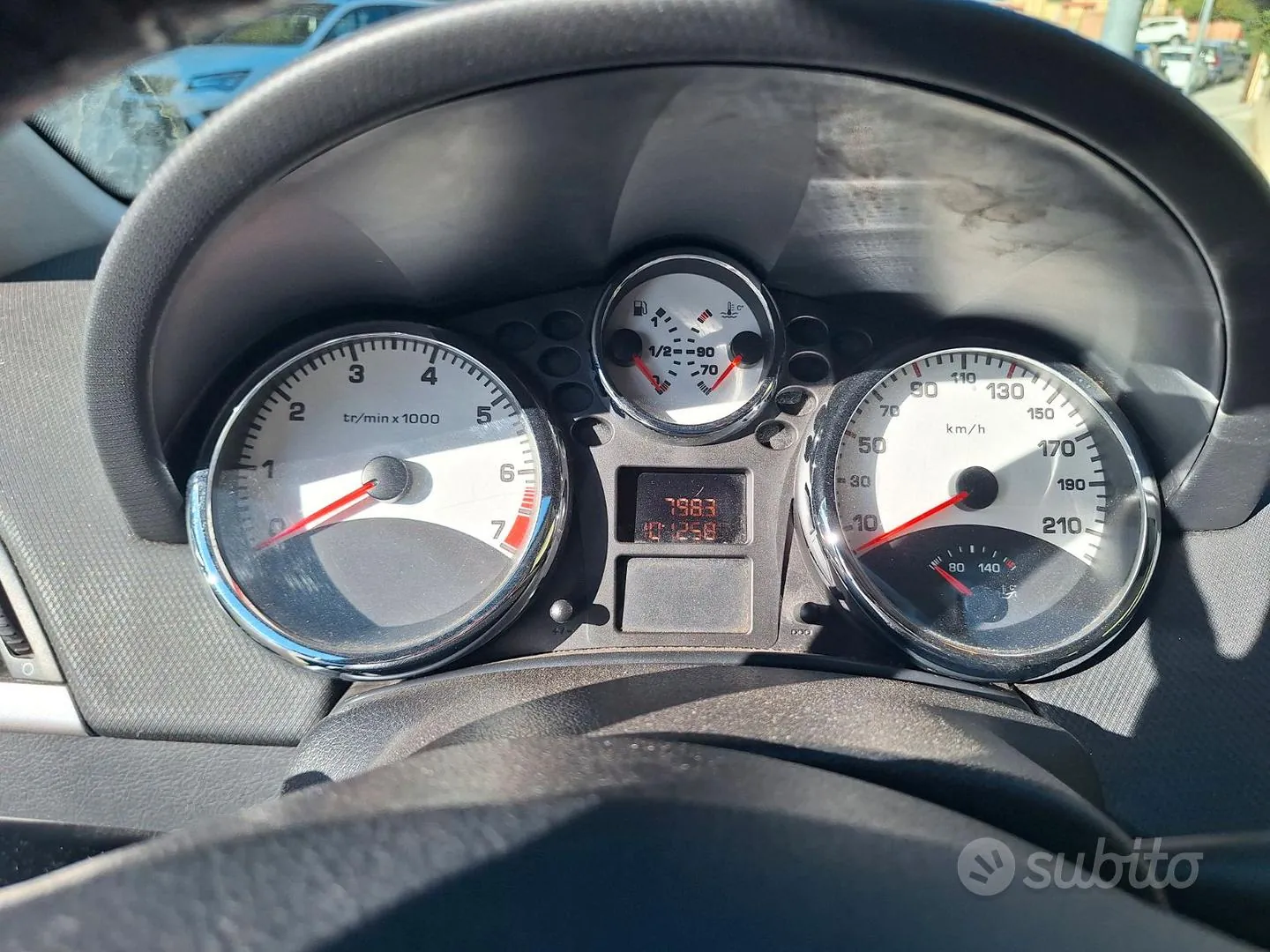 Peugeot 207 2008 photo 5