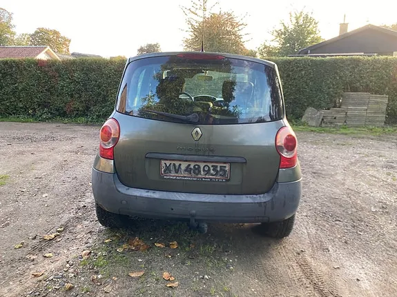 Renault Modus 2005 photo 2