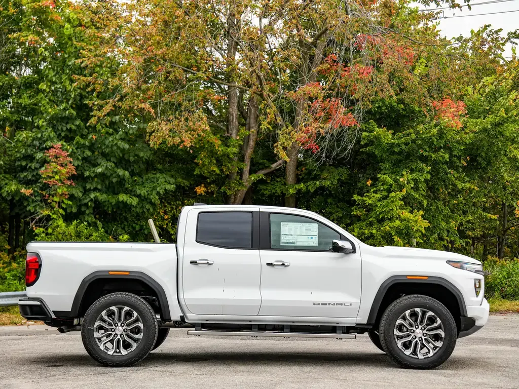 GMC Canyon 2026 photo 5