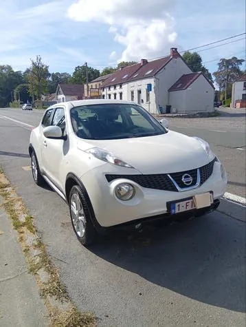 Nissan Essence