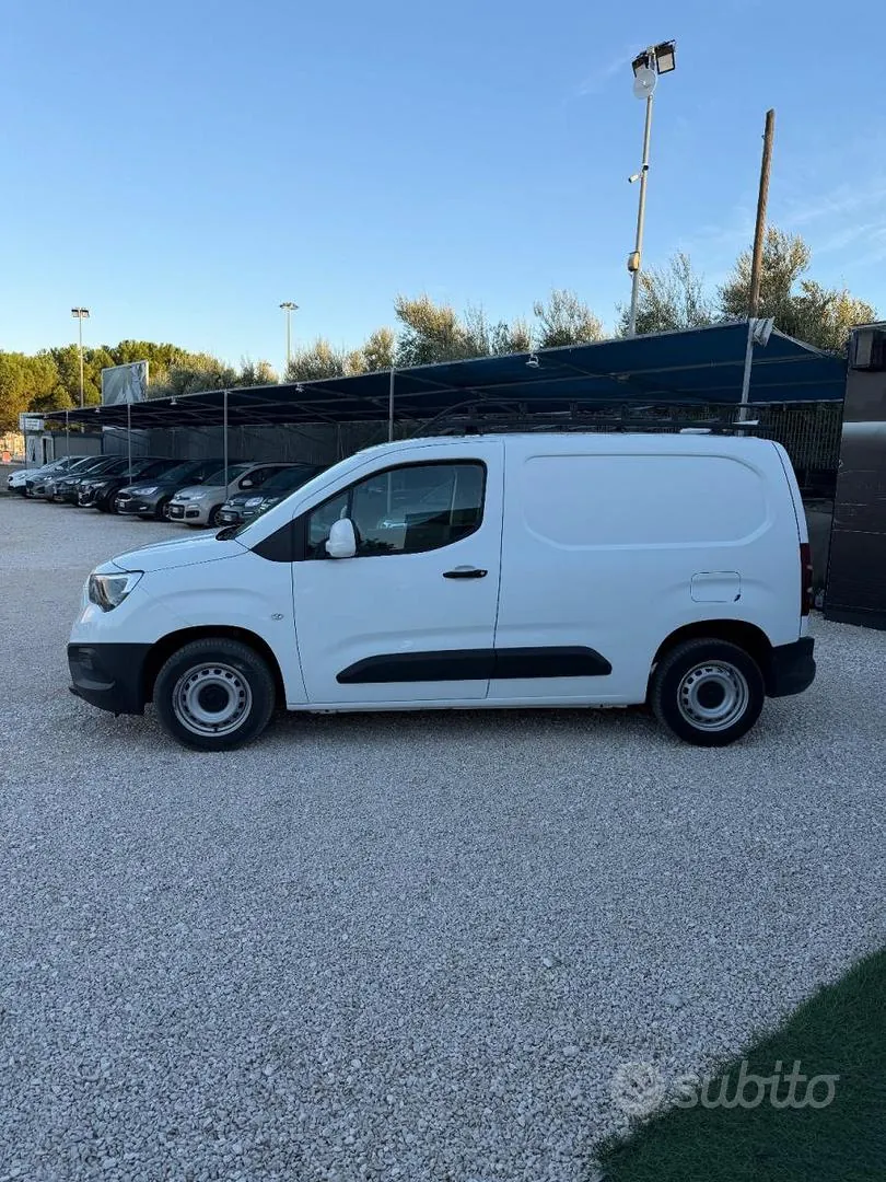 Opel Combo 2021 photo 3