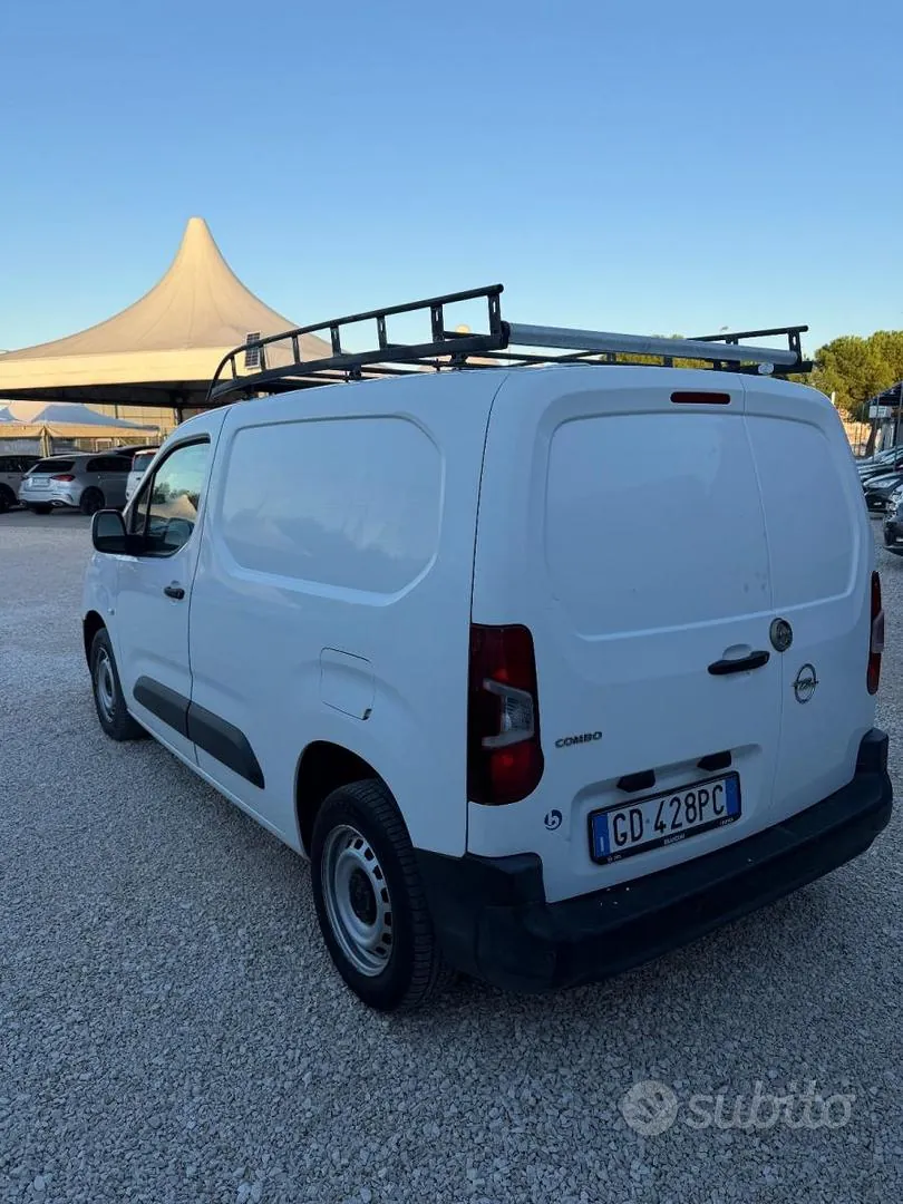 Opel Combo 2021 photo 4