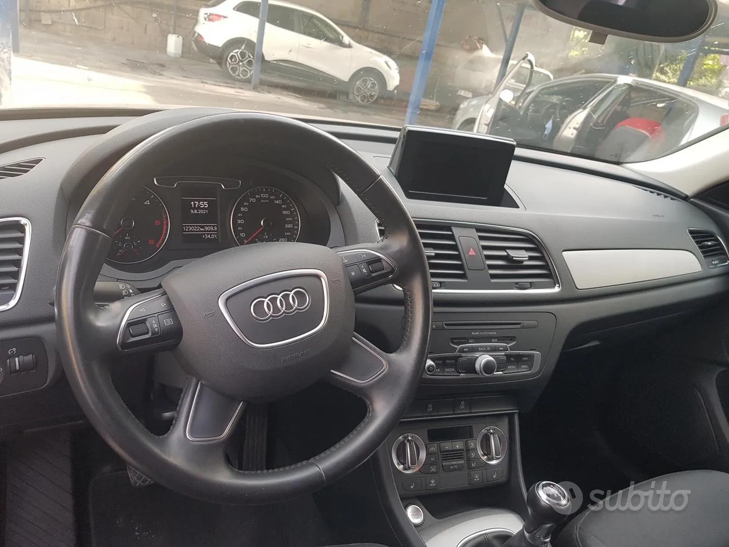 Audi Q3 2013 photo 4