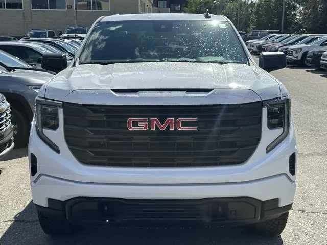 GMC Sierra 1500 2026 photo 2