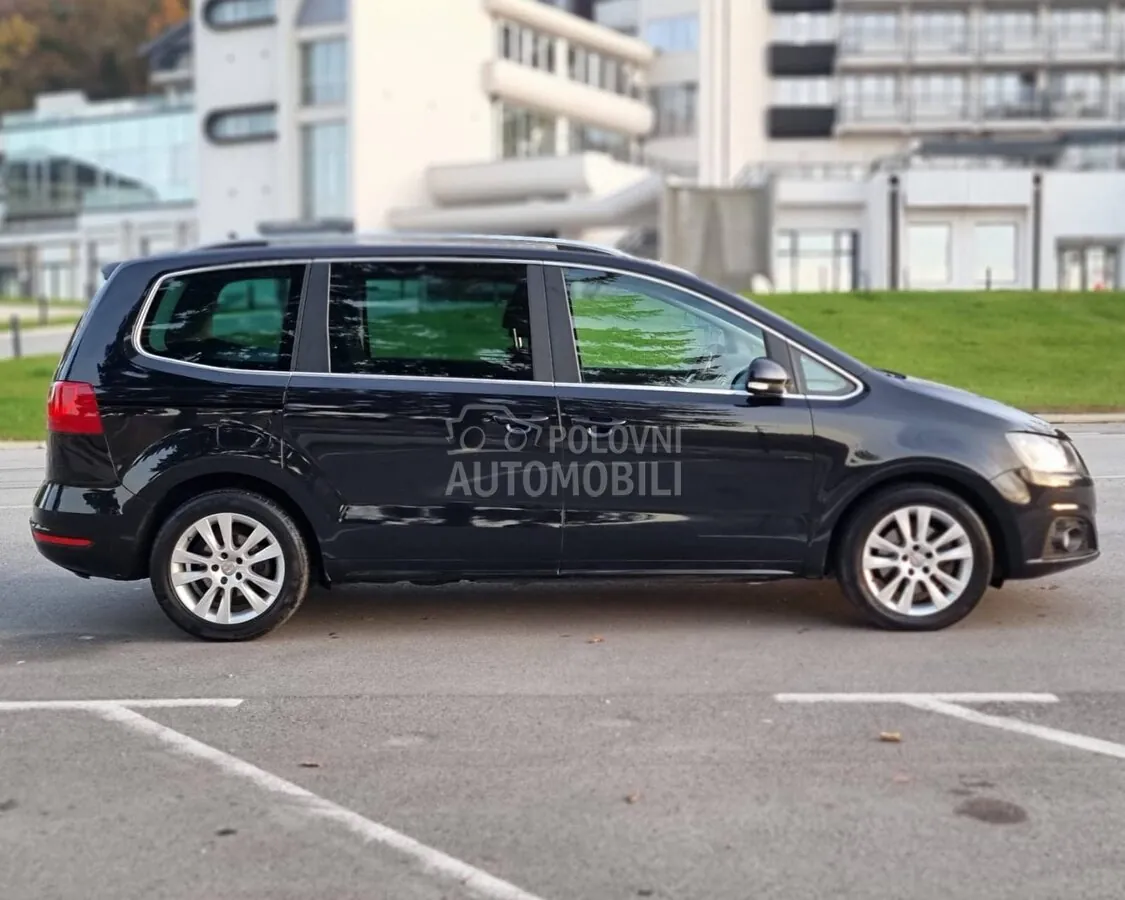 Seat Alhambra 2012 photo 4