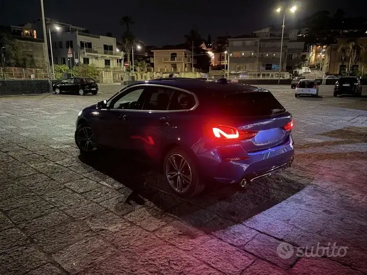 BMW 1 Series 2023 photo 2