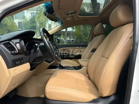 Kia Sedona 2019 photo 4