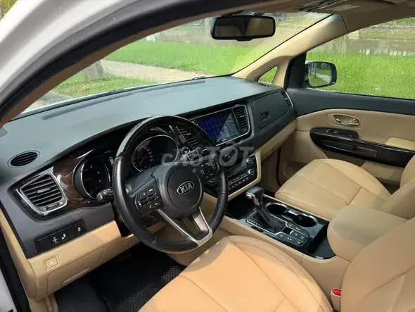 Kia Sedona 2019 photo 3