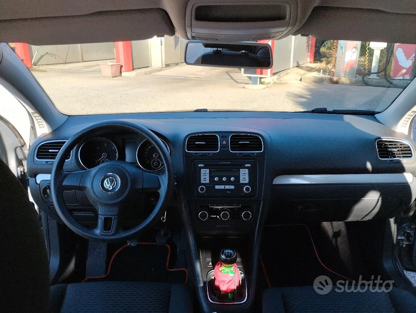 Volkswagen Golf 2011 photo 4