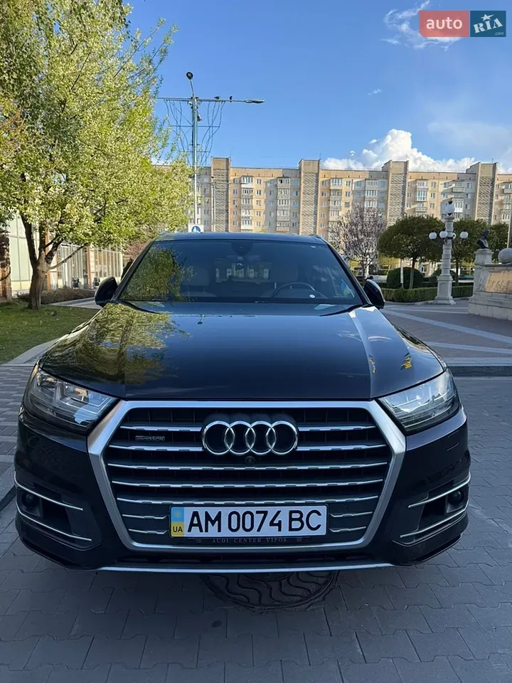 Audi Q7 2018 photo 4
