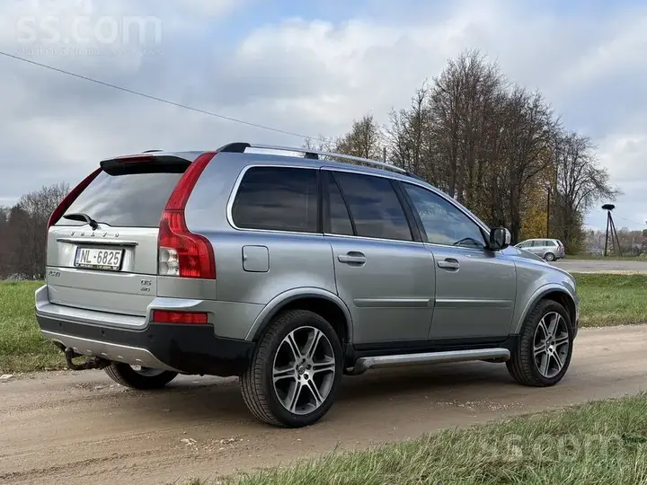 Volvo Xc90 2011 photo 2