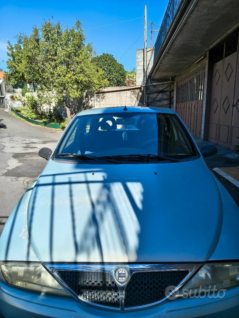 Lancia Y 2002 photo 3