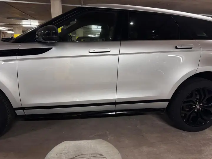 Land Rover Range Rover Evoque 2020 photo 4