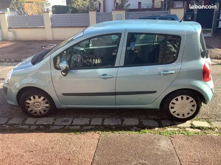 Renault Modus 2009 photo 2
