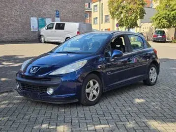 Peugeot 207 2009 photo 4