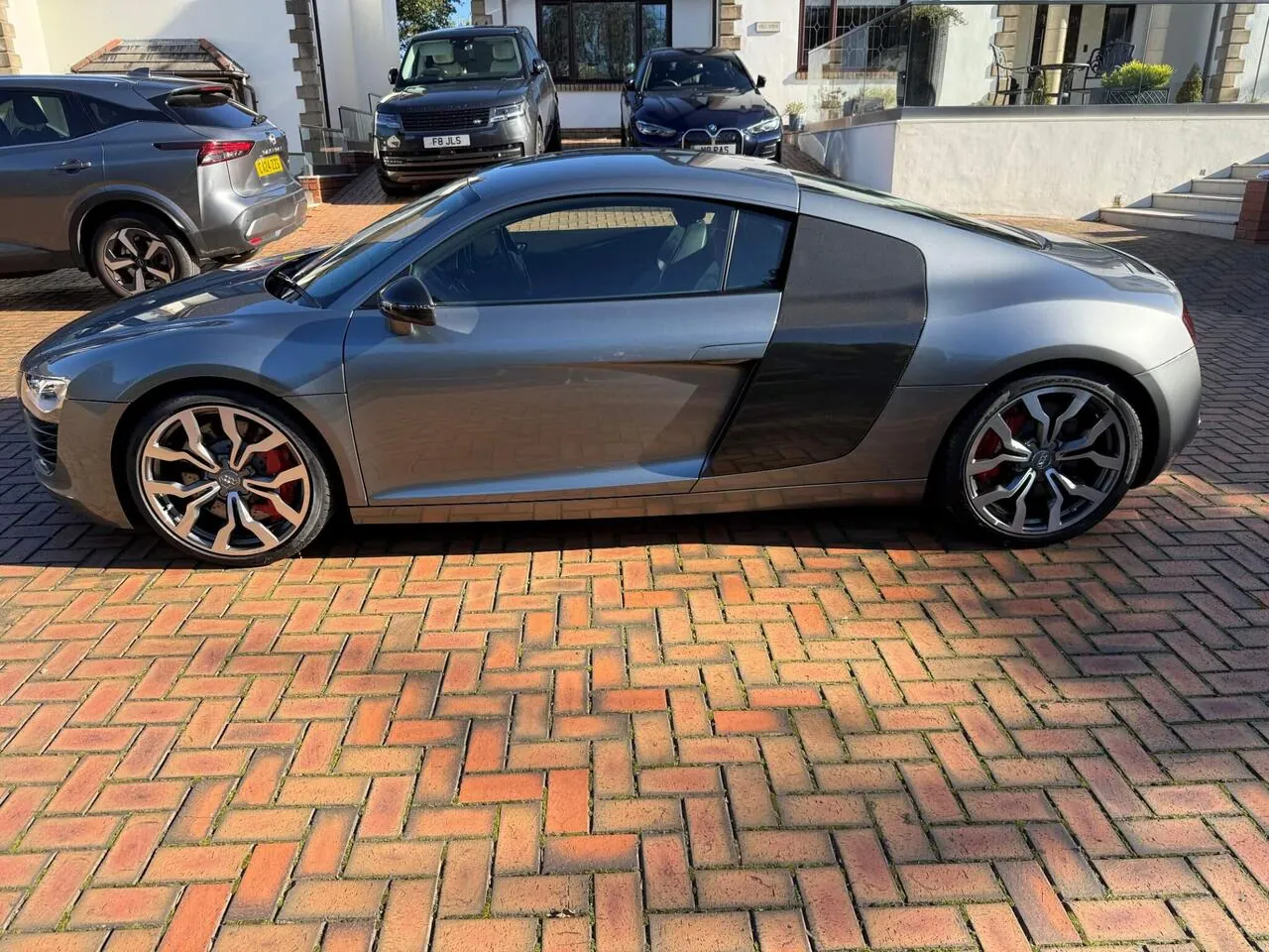 Audi R8 2012 photo 3