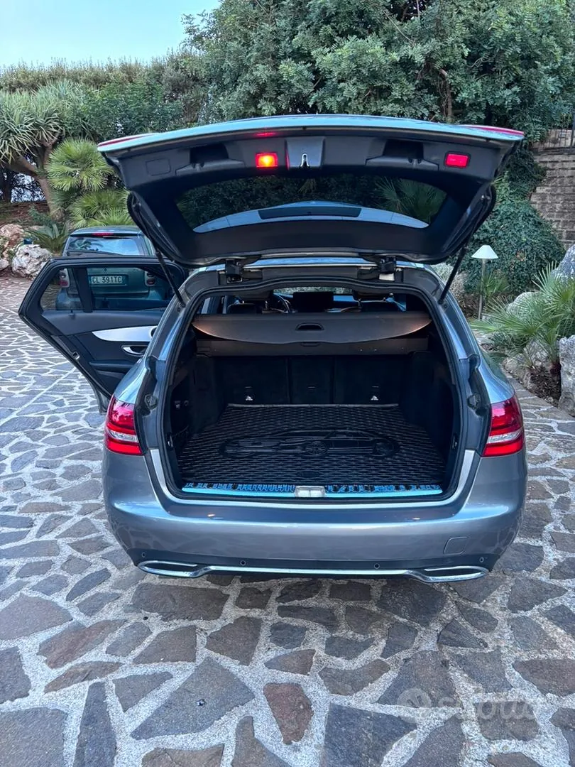 Mercedes-Benz C 2016 photo 5