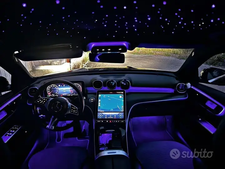 Mercedes-Benz C200 2023 photo 2
