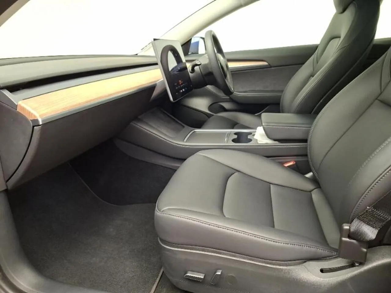 Tesla Model 3 2022 photo 5