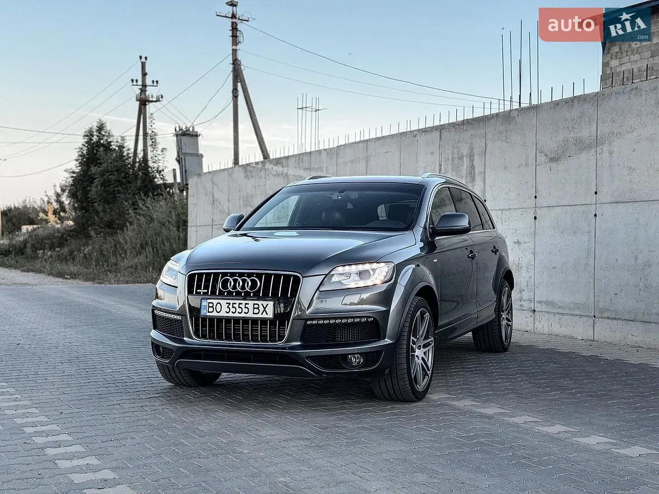 Audi Q7 2013 photo 3