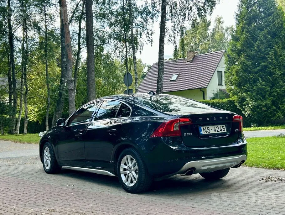Volvo S60 2010 photo 5