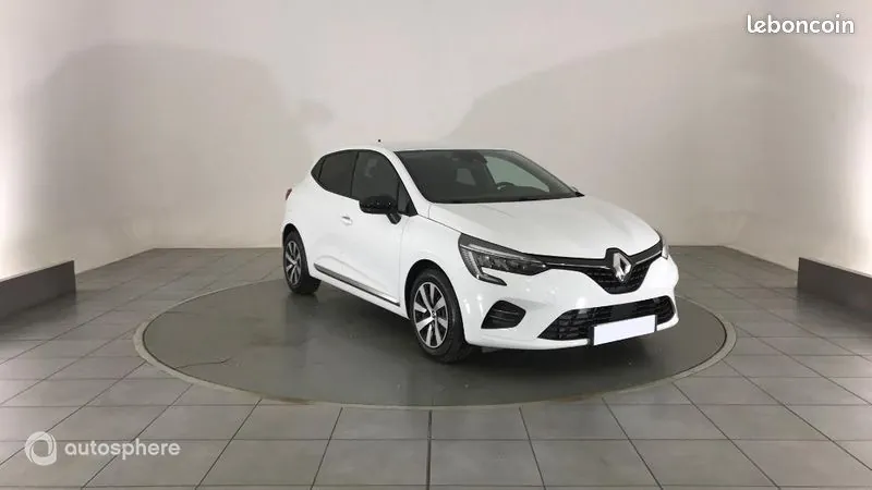 Renault Clio 2023 photo 3