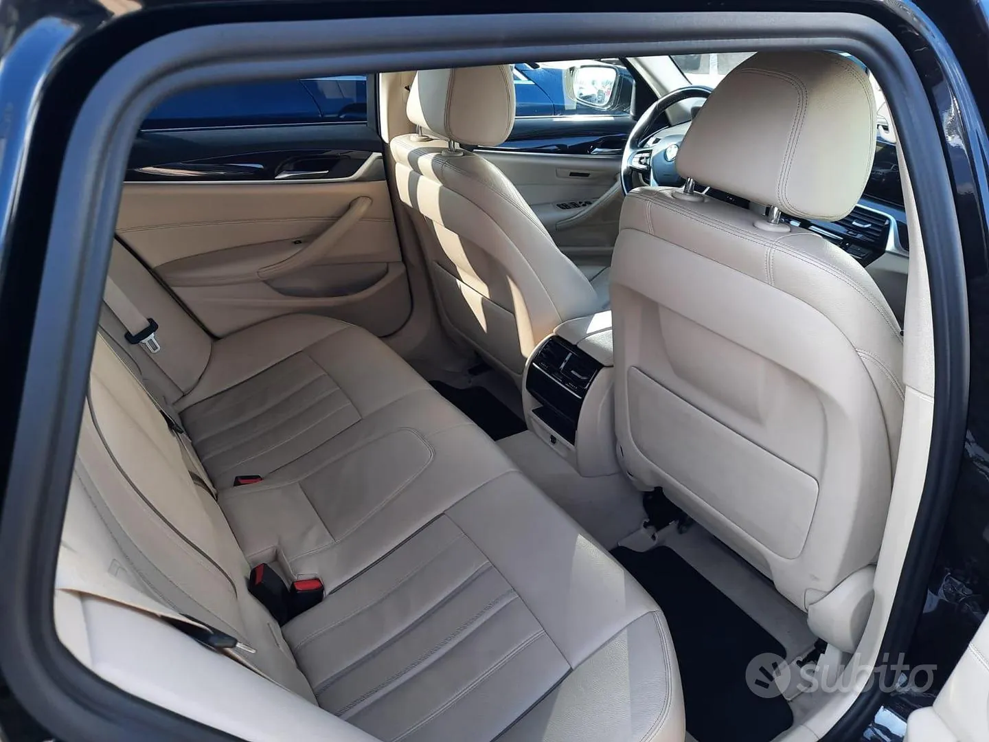 BMW 5 Series 2018 photo 5
