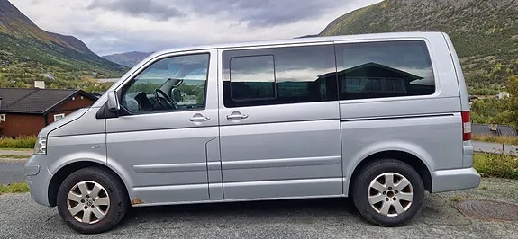 Volkswagen Multivan 2004 photo 2
