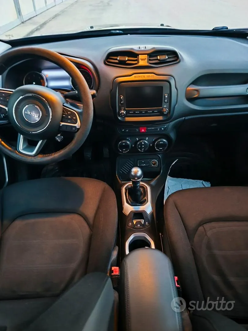 Jeep Renegade 2016 photo 5