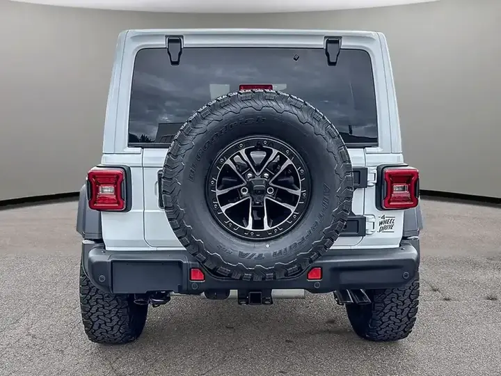 Jeep Wrangler 2026 photo 5