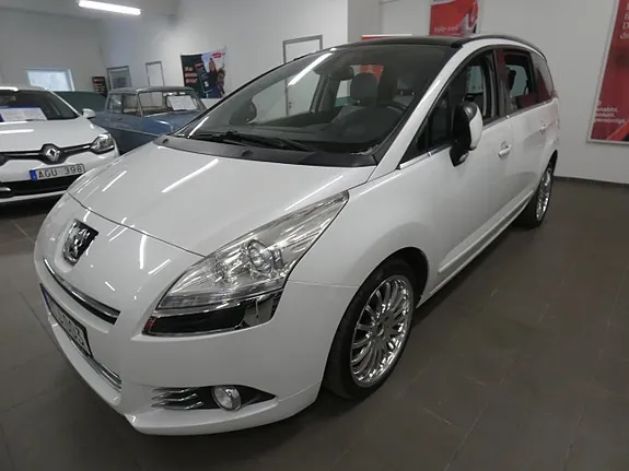 Peugeot 5008 2012 photo 3