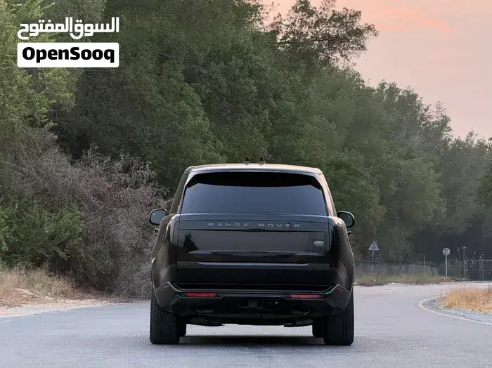Land Rover Range Rover Vogue 2023 photo 4