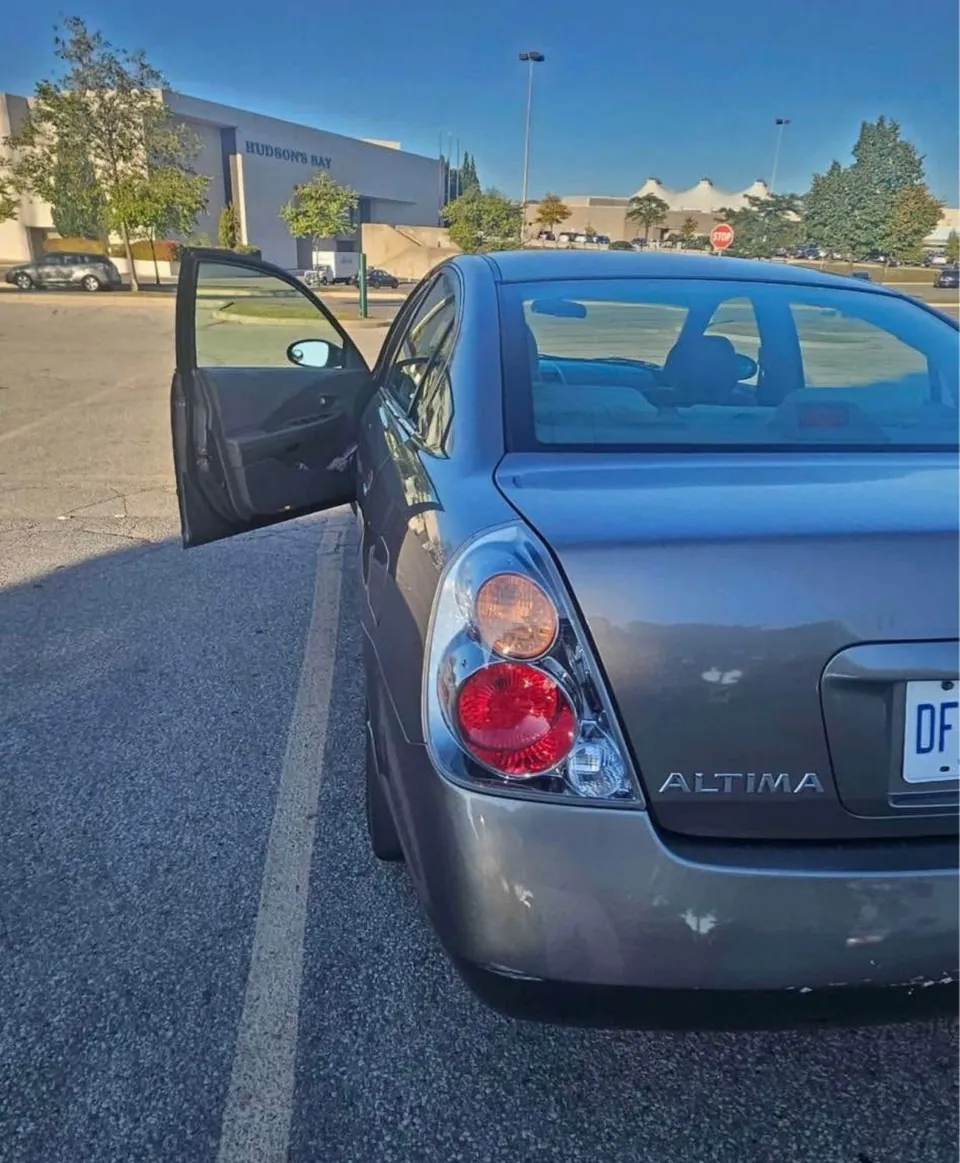 Nissan Altima 2003 photo 5