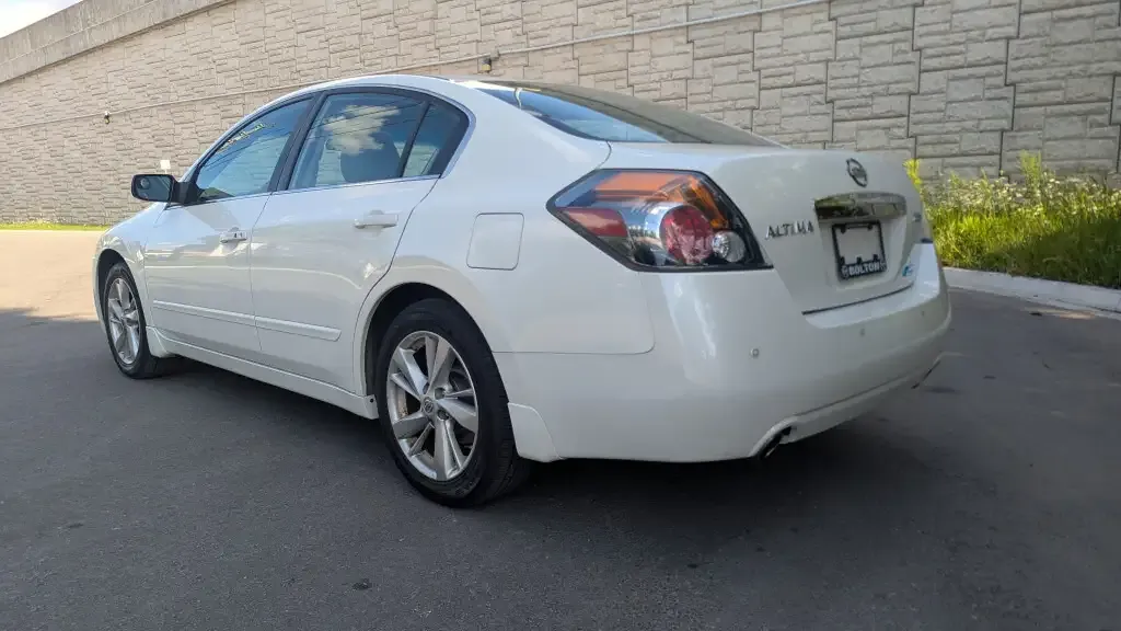 Nissan Altima 2012 photo 5